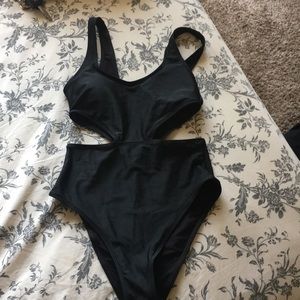 One piece swimsuit with side cutouts!